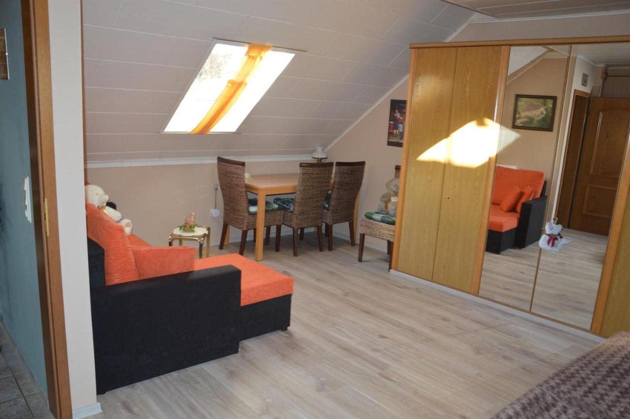 Ferienwohnung Auszeit Waxweiler Exteriör bild